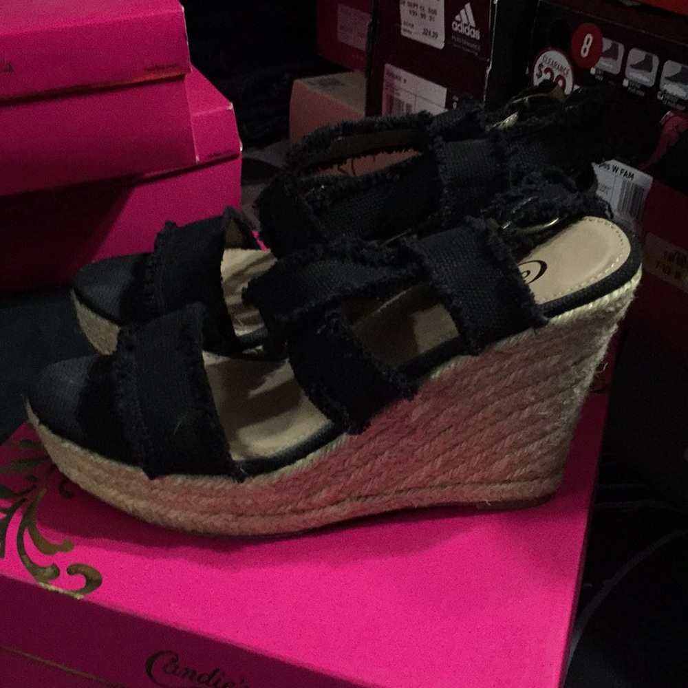 Candies size 8 Camimi in black wedge sandals